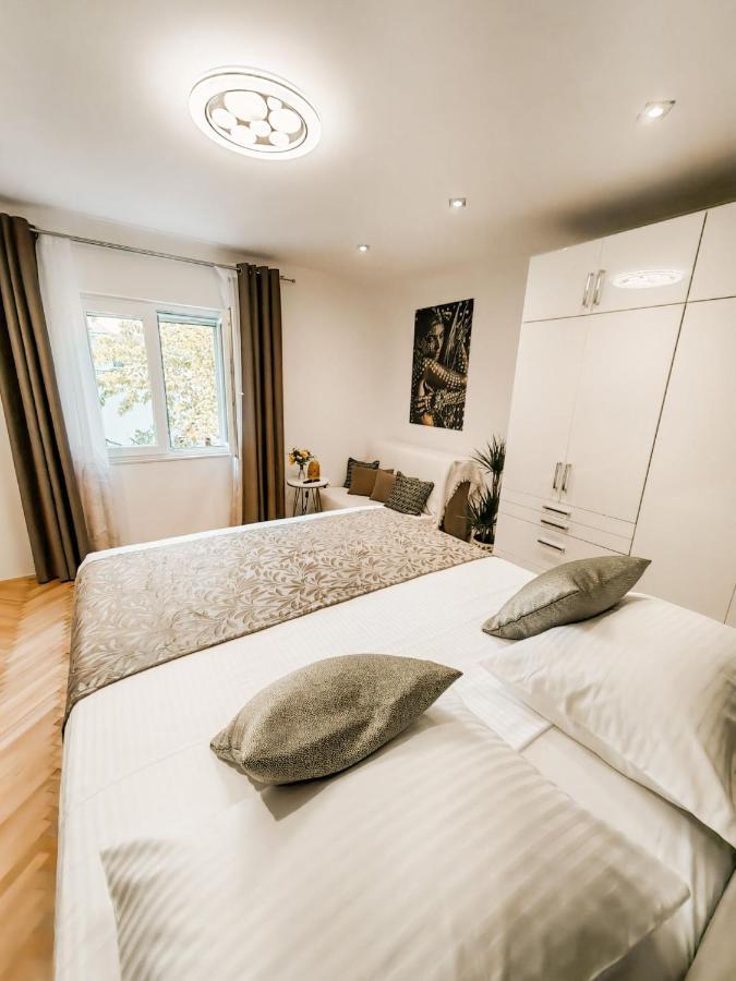 Apartman Desire